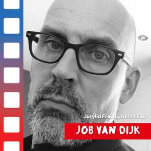 Het eerste jurylid van het Freedom Film Fest 2022 is bekend: Job van Dijk! Regisseur, producent, storyteller. Daarnaast is hij organisator van de ‘Avond van de opdrachtfilm’ en heeft onlangs de documentaire ‘De Burlenburgh, ik was vrij’, over een onalledaags studentenhuis in Wageningen uitgebracht. 🎥🎞 #MaakHetVerschil #FreedomFilmFest 🔥